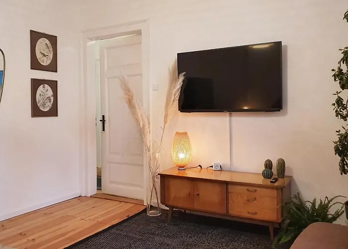 아파트 Zentrale, Stilvolle Fuer 2 Bis 9 Personen Mit Balkon 코부르크
